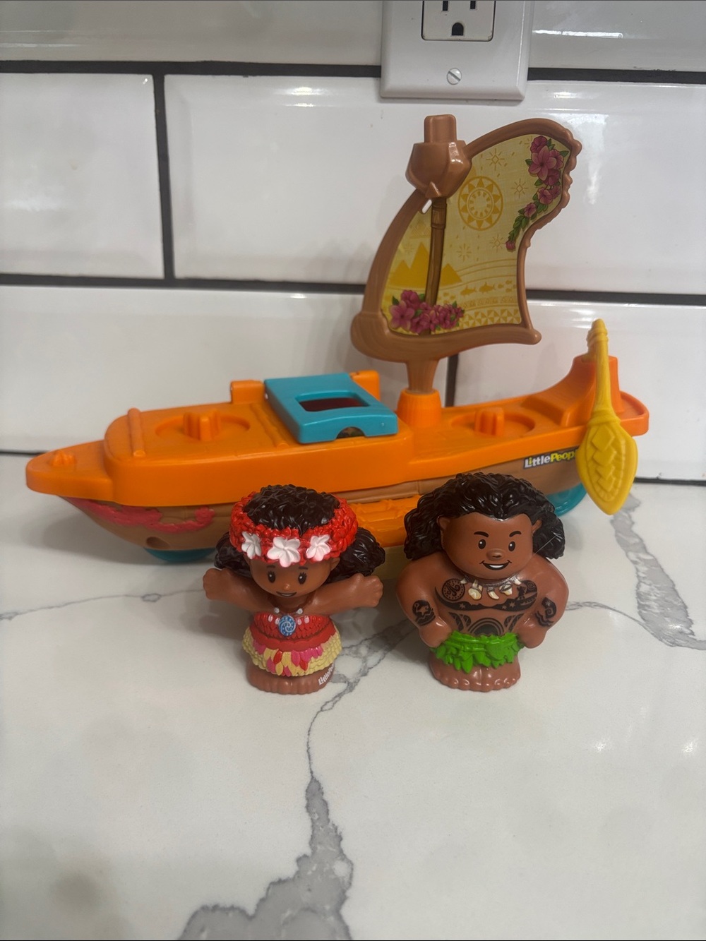 Little People Moana’s Canoe Set 2022